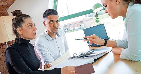 Beim Immobilienkauf k&ouml;nnen K&auml;ufer schnell in die Kostenfalle tappen. Makler aus Heilbronn geben Tipps, wie man sich absichern kann. (Symbolbild)