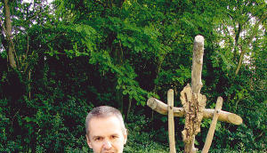 Ein Kirchenmann, der auch gerne als Projektmanager arbeitet Ein Kirchenmann, der auch gerne als Projektmanager arbeitet