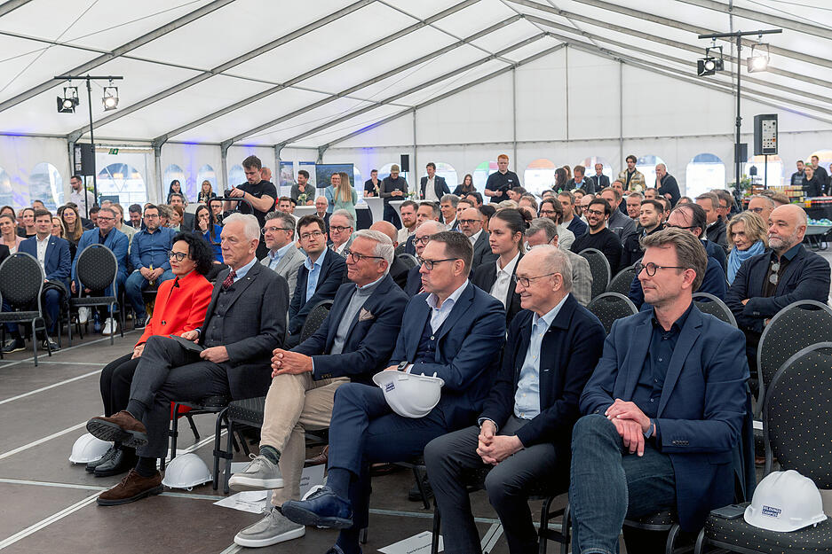 Offizieller Spatenstich für den Bildungscampus West in Heilbronn.