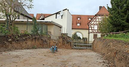 Zwischen dem Baugebiet und dem Ortskern entsteht ein Fußweg, der beide Teile Siegelsbachs miteinander verbinden soll.
Foto: Elfi Hofmann