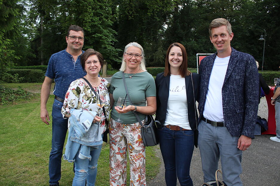 Stefan (von links) und Nadine Sauer aus Heidersbach, Ines Rauher aus Seckach-Zimmern sowie Julia und Norbert Lobeck aus Heilbronn.