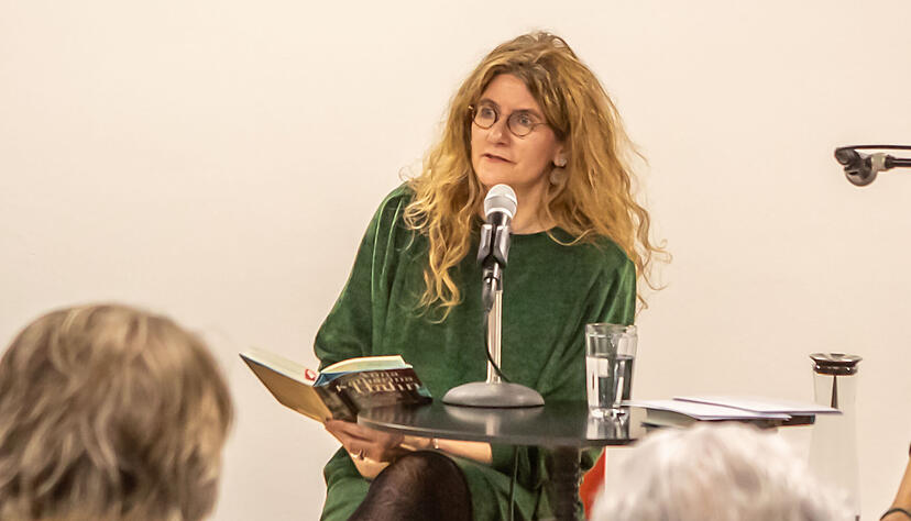 Anna Katharina Hahn bei einer Lesung in der Heilbronner Stadtbibliothek im K3.