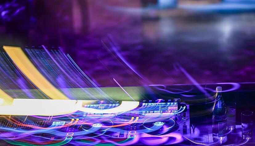 Die Polizei sucht nach Zeugen des Angriffs. (Symbolbild)