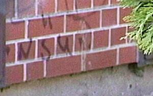 Der Schriftzug "NSU" auf Mauer in Heilbronn. Foto: rbb/Archiv