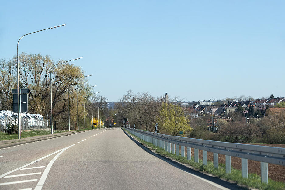Leere Straßen und Plätze in Zeiten von Corona Leere Straßen und Plätze in Zeiten von Corona