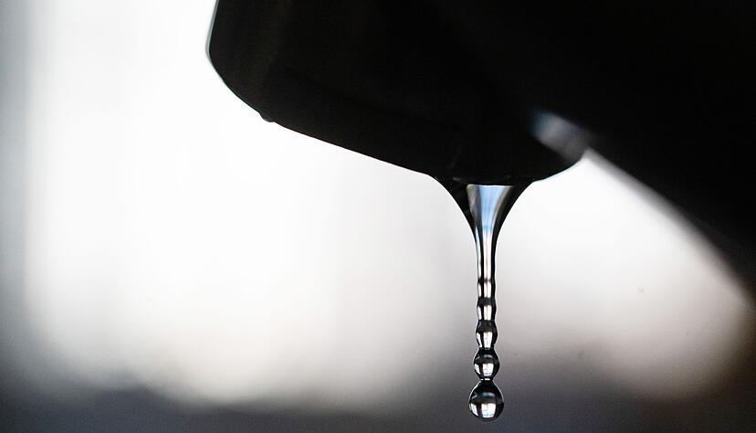 Die Versorgung mit ausreichend Trinkwasser gehört zur Daseinsvorsorge. (Symbolbild) Die Versorgung mit ausreichend Trinkwasser gehört zur Daseinsvorsorge. (Symbolbild)