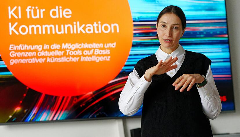 Karoline von dem Bussche hat als KI-Promt-Editor einen Job, der vermutlich vorübergehend ist. Sie schult unter anderem Teams zum Einsatz von KI-Tools. Karoline von dem Bussche hat als KI-Promt-Editor einen Job, der vermutlich vorübergehend ist. Sie schult unter anderem Teams zum Einsatz von KI-Tools.