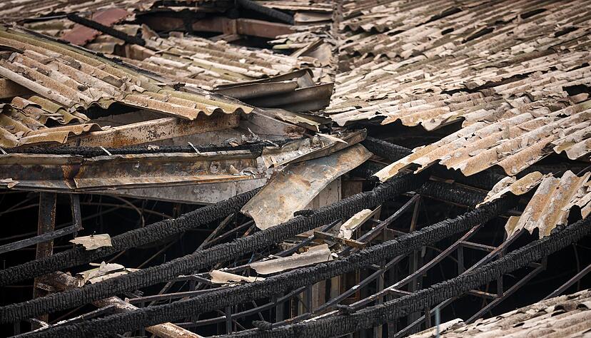 Das Feuer war in der Nacht zum Sonntag ausgebrochen, als die im Land beliebte Band DNK in einem Club ein Konzert gab. Das Feuer war in der Nacht zum Sonntag ausgebrochen, als die im Land beliebte Band DNK in einem Club ein Konzert gab.