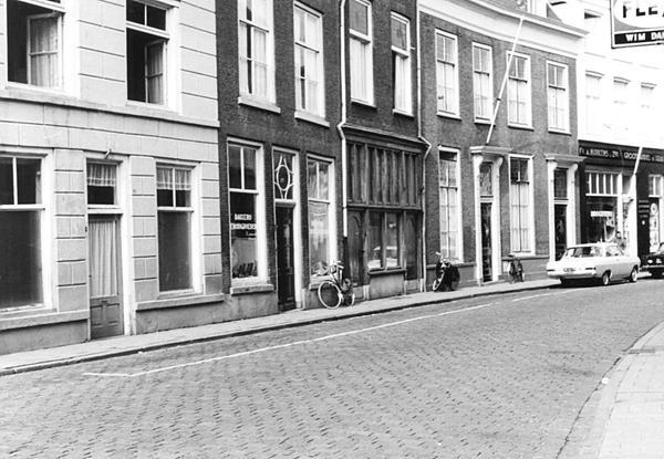 1962. Erste Würth Auslandsgesellschaft: Das Gebäude der 
Würth Niederlande in `s-Hertogenbosch. 1962. Erste Würth Auslandsgesellschaft: Das Gebäude der 
Würth Niederlande in `s-Hertogenbosch.