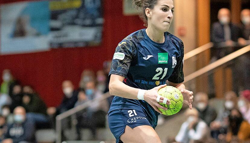 Hat sich durch ihre WM-Teilnahme in den Fokus gespielt und wechselt am Saisonende von Neckarsulm nach Bukarest: Irene Espinola Perez.
Foto: Archiv/Veigel Hat sich durch ihre WM-Teilnahme in den Fokus gespielt und wechselt am Saisonende von Neckarsulm nach Bukarest: Irene Espinola Perez.
Foto: Archiv/Veigel