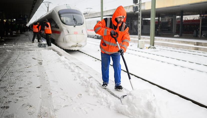 Extremwetter sorge im Januar und Februar f&uuml;r erhebliche Einschr&auml;nkungen im Fernverkehr. (Archivbild)
