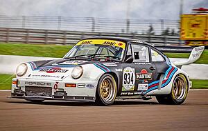 Ein Schmuckst&uuml;ck von 1976: Der Porsche 911, in dem Heiko Hammel im Classic-Rennen startet, gewann im Vorjahr das 1000-Kilometer-Rennen auf dem N&uuml;rburgring.