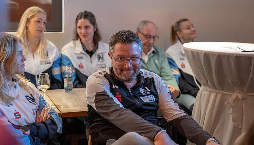 Trainer Thomas Zeitz und die Bundesliga-Mannschaft der Sport-Union Neckarsulm haben sich ambitionierte Ziele gesetzt &ndash; sofern sie sich finanziell stemmen lassen.