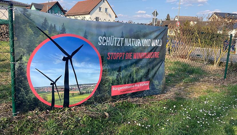 Banner der B&uuml;rgerinitiative "Pro F&uuml;rfeld" in F&uuml;rfeld