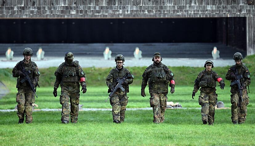 Verpflichtende Musterungen wollen die Gr&uuml;nen - mehr Pflicht beim Wehrdienst aber erst einmal nicht.