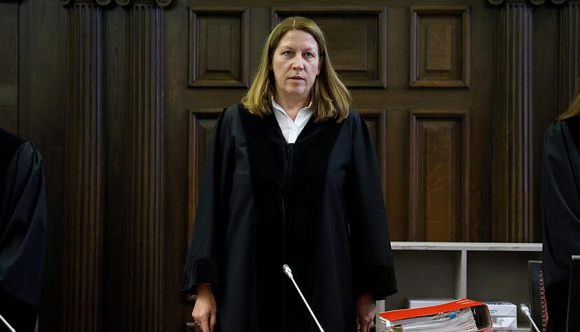 Die Vorsitzende Richterin im Block-Prozess muss wegen eines Krankheitsfalls die Terminplanung &auml;ndern.