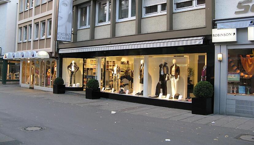 Der Modeladen von Konstanze Hochheimer in der Kirchbrunnenstra&szlig;e schlie&szlig;t Ende Juni. Foto: Isabell Voigt