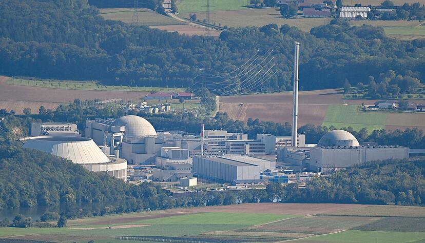 Das stillgelegte AKW Neckarwestheim, aufgenommen aus einem Flugzeug.