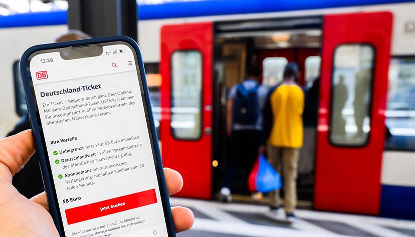 Das Deutschlandticket kostet k&uuml;nftig mehr. (Symbolbild)