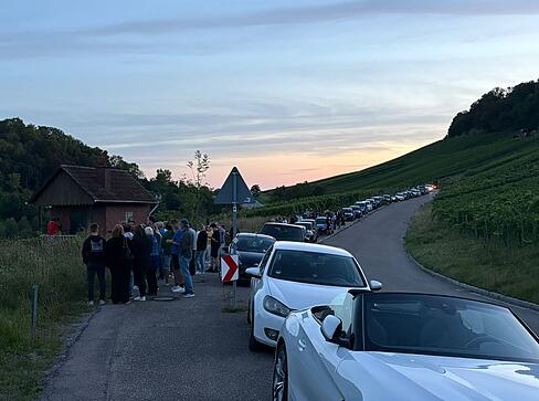 Die totale Mondfinsternis ist ein besonderes Himmelsphänomen – und am Sonntagabend auch in der Region Heilbronn zu sehen. Einen regelrechten Ansturm gibt es etwa auf dem Heilbronner Wartberg. Die totale Mondfinsternis ist ein besonderes Himmelsphänomen – und am Sonntagabend auch in der Region Heilbronn zu sehen. Einen regelrechten Ansturm gibt es etwa auf dem Heilbronner Wartberg.
