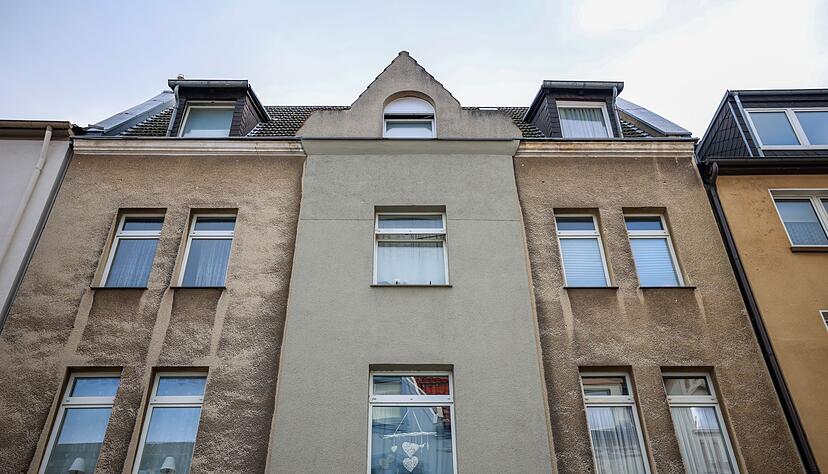 In diesem Mehrfamilienhaus im Bochumer Stadtteil Hamme ereignete sich der folgenschwere Polizeieinsatz. In diesem Mehrfamilienhaus im Bochumer Stadtteil Hamme ereignete sich der folgenschwere Polizeieinsatz.