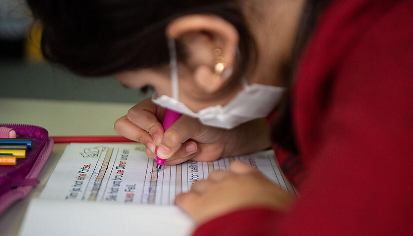 Mit dem auf zwei Jahre angelegten Programm "Rückenwind" soll Kindern und Jugendlichen geholfen werden, Corona-Folgen und Lernlücken zu bewältigen. Mit dem auf zwei Jahre angelegten Programm "Rückenwind" soll Kindern und Jugendlichen geholfen werden, Corona-Folgen und Lernlücken zu bewältigen.