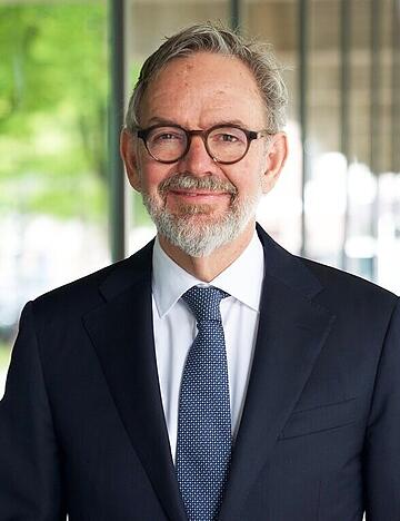 Der niederl&auml;ndische Zentralbankchef Steven Maijoor will die Abh&auml;ngigkeit von au&szlig;ereurop&auml;ischen Cloud-Dienstleistern verringern.