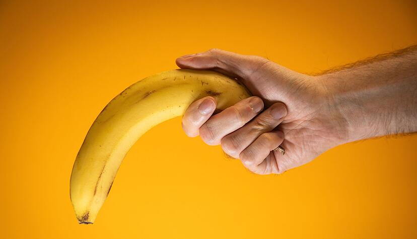 Erektionsprobleme k&ouml;nnen &ndash; neben M&uuml;digkeit oder Libidoverlust &ndash; ein Hinweis auf einen Testosteron-Mangel sein.