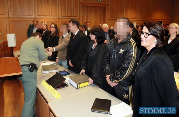 Black-Jackets-Prozess | 12.02.