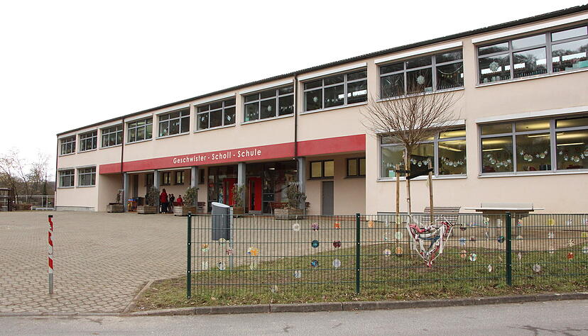 Die Grundschule Forchtenberg soll erweitert werden, um die Kinder aus Ernsbach k&uuml;nftig mit dort unterzubringen.