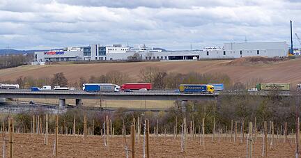 Blick auf die B&ouml;llinger H&ouml;fe, wohin die Druckerei gezogen war. Foto: Archiv