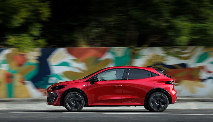 Alltagstauglich im besten Wortsinn: Ausreichend Platz und ein Kofferraum, dessen Ladekante nun etwas tiefer sitzt.