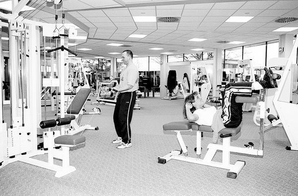 1999 - Im Zuge der Kurerweiterung er&ouml;ffnet das Therapiezentrum.