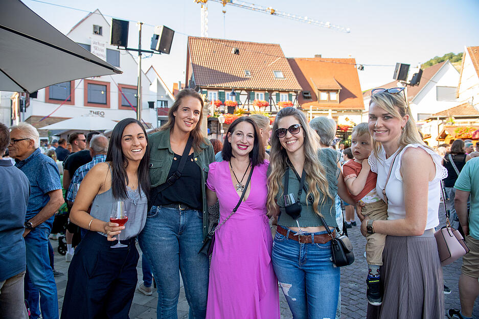 Besucher des Erlenbacher Weinfestes können sich auch 2025 auf vier Tage Programm freuen.