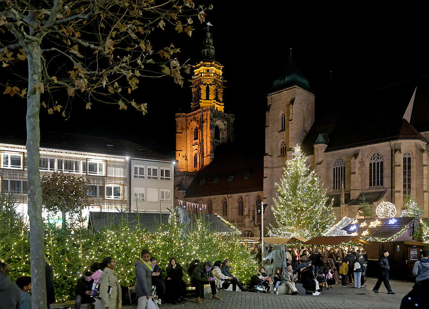 Lichter und Deko sorgen auf dem Heilbronner Weihnachtsmarkt für Stimmung.