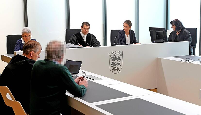 Wegen Betrugs, Insolvenzverschleppung und Bankrott musste sich ein Bad Friedrichshaller Unternehmer vor dem Amtsgericht verantworten. Wegen Betrugs, Insolvenzverschleppung und Bankrott musste sich ein Bad Friedrichshaller Unternehmer vor dem Amtsgericht verantworten.