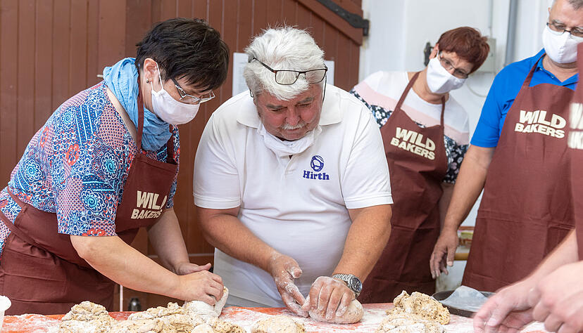 Lesersommer: Backen im Duttenberger Backhaus Lesersommer: Backen im Duttenberger Backhaus