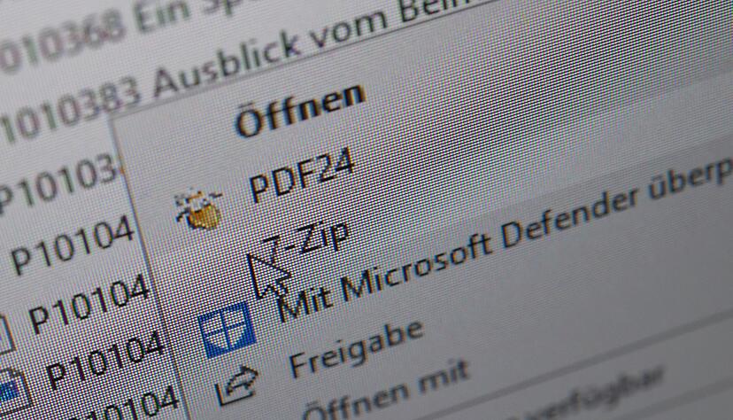 7-Zip lange nicht mehr aktualisiert? Dann wird es jetzt vielleicht höchste Zeit, um eine Sicherheitslücke zu schließen, die von Angreifern bereits ausgenutzt wird. 7-Zip lange nicht mehr aktualisiert? Dann wird es jetzt vielleicht höchste Zeit, um eine Sicherheitslücke zu schließen, die von Angreifern bereits ausgenutzt wird.