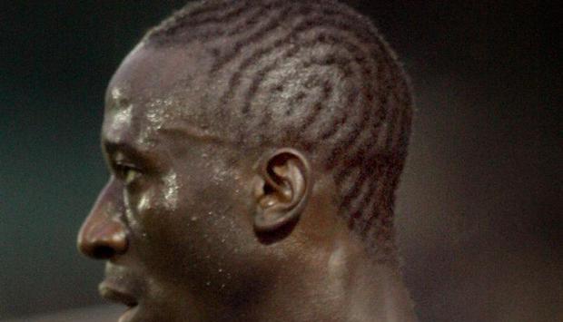 Der Kameruner Marc Gouiffe à Goufan soll von Spielern der SF Lotte rassistisch beleidigt worden sein. Foto: Bernd Thissen Der Kameruner Marc Gouiffe à Goufan soll von Spielern der SF Lotte rassistisch beleidigt worden sein. Foto: Bernd Thissen