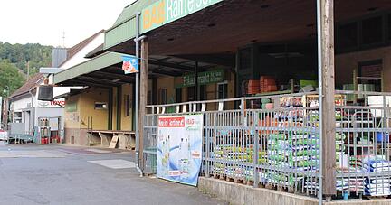 Îst Geschichte: Die Bezugs- und Absatzgenossenschaft Franken aus Bad Friedrichshall hat Ende 2019 den Markt in Widdern geschlossen.
Foto: Archiv/Müller Îst Geschichte: Die Bezugs- und Absatzgenossenschaft Franken aus Bad Friedrichshall hat Ende 2019 den Markt in Widdern geschlossen.
Foto: Archiv/Müller