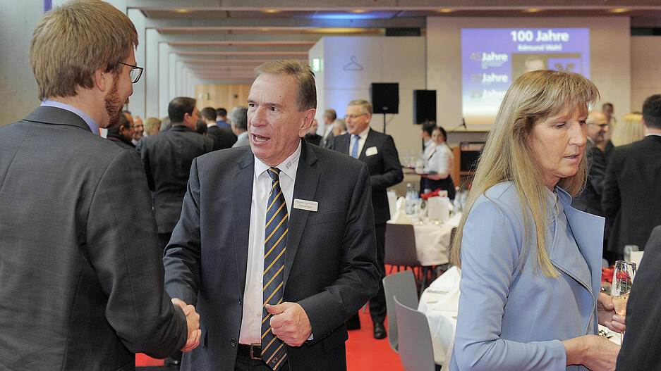 Volksbank Hohenlohe: Verabschiedung des Vorstandsvorsitzenden Edmund Wahl Volksbank Hohenlohe: Verabschiedung des Vorstandsvorsitzenden Edmund Wahl