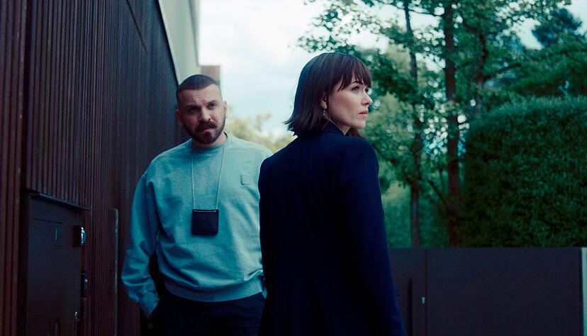 Je tiefer Hamza Kulina (Edin Hasanovic) und seine Kollegin Maryam Azadi (Melika Foroutan) in den Fall eintauchen, desto mysteri&ouml;ser wird dieser.