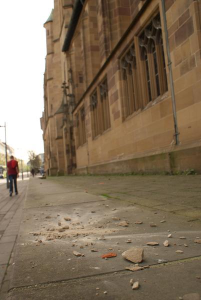 Steinschlag an Kilianskirche | 10.04.