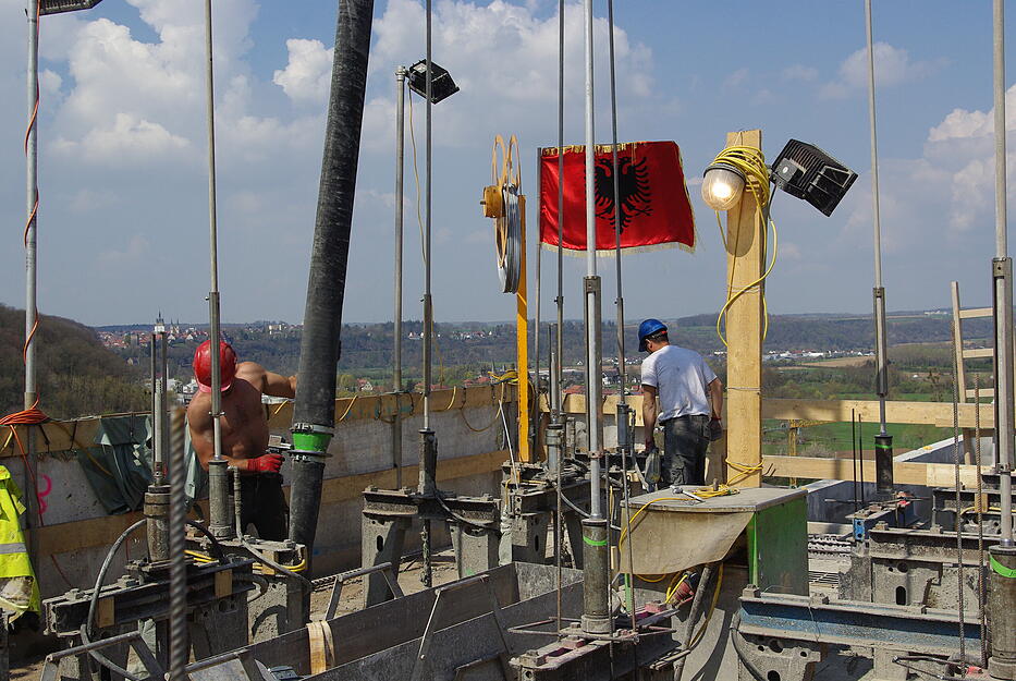 Silo-Neubau bei der Frießinger Mühle in Bad Wimpfen Silo-Neubau bei der Frießinger Mühle in Bad Wimpfen