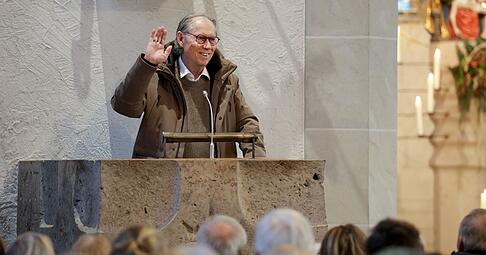 Der Sch&ouml;nheitschirurg hielt die Fastenpredigt.