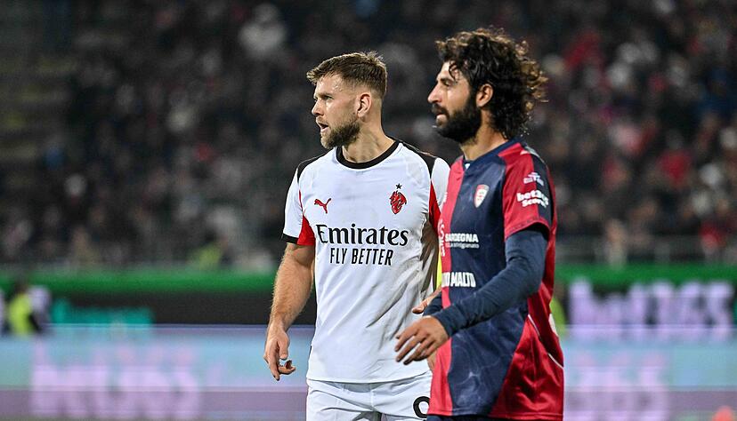 Bei seinem ersten Einsatz konnte Füllkrug (l) gleich einen Sieg bejubeln. Bei seinem ersten Einsatz konnte Füllkrug (l) gleich einen Sieg bejubeln.