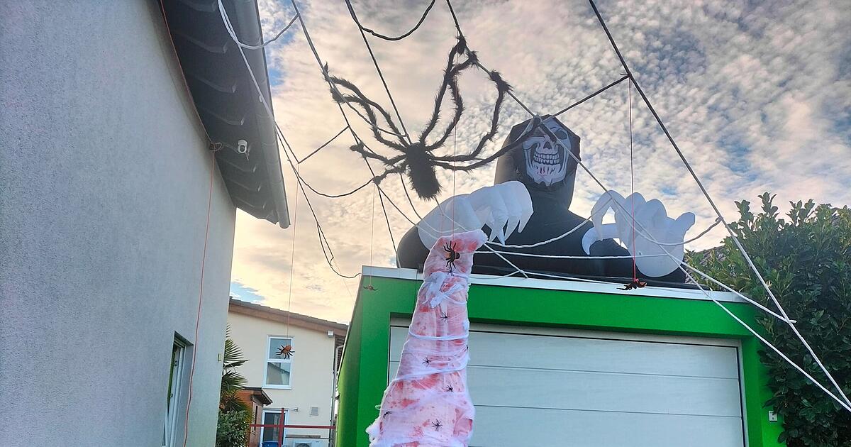 FRCOLOR Halloween Fake Chain - Silberne Kunststoff Kette Für Gruseldekoration