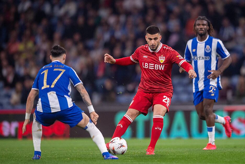 Deniz Undav: Gute Chance in der 13. Minute. Scheiterte in Halbzeit zwei noch an Portos Schlussmann. Kein Abschlussgl&uuml;ck an diesem Tag. Dennoch viel gearbeitet und sehr pr&auml;sent gewesen. Note: 3