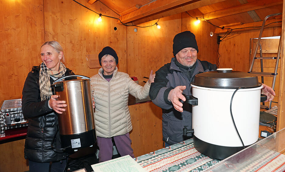 Birgit, Margret und Jörg vom Kräuterweible (von links).