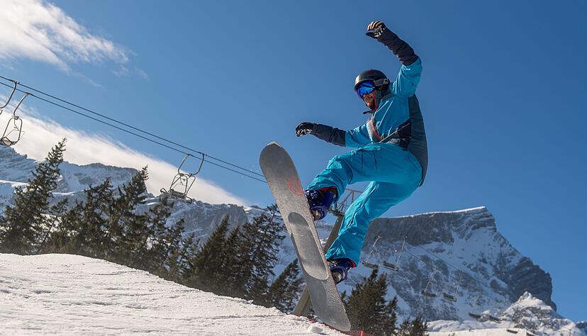 F&uuml;r uneingeschr&auml;nkten Pistenspa&szlig; braucht es die richtige Kleidung - am besten im Zwiebelprinzip.